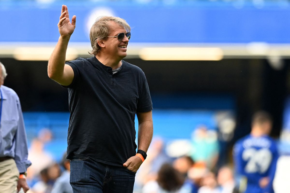 Chelsea Sack Graham Potter After Dropping To 11th Place 